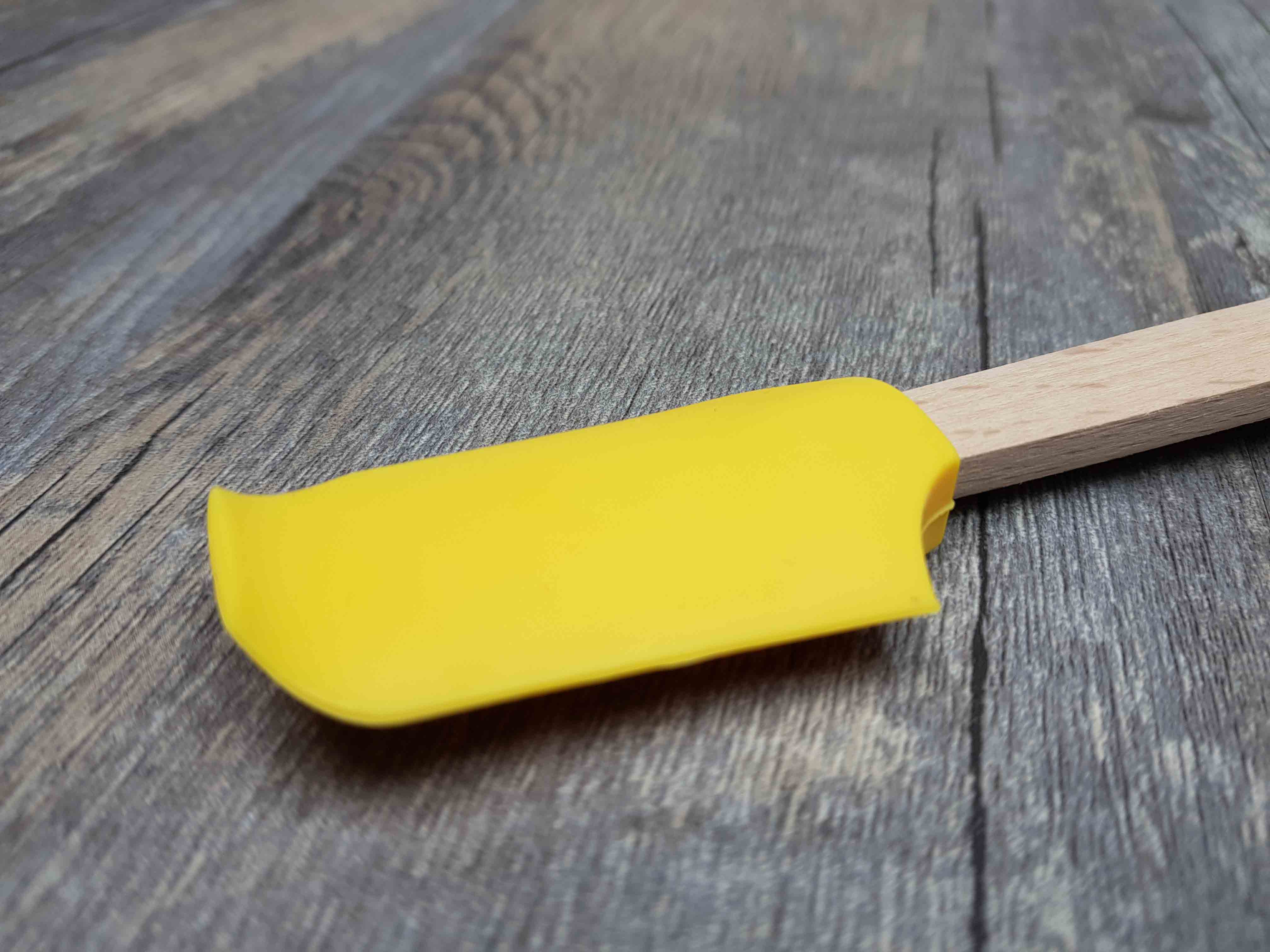 Silicone Mini Curved Spatula