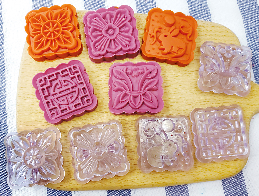 Mooncake Press Mold