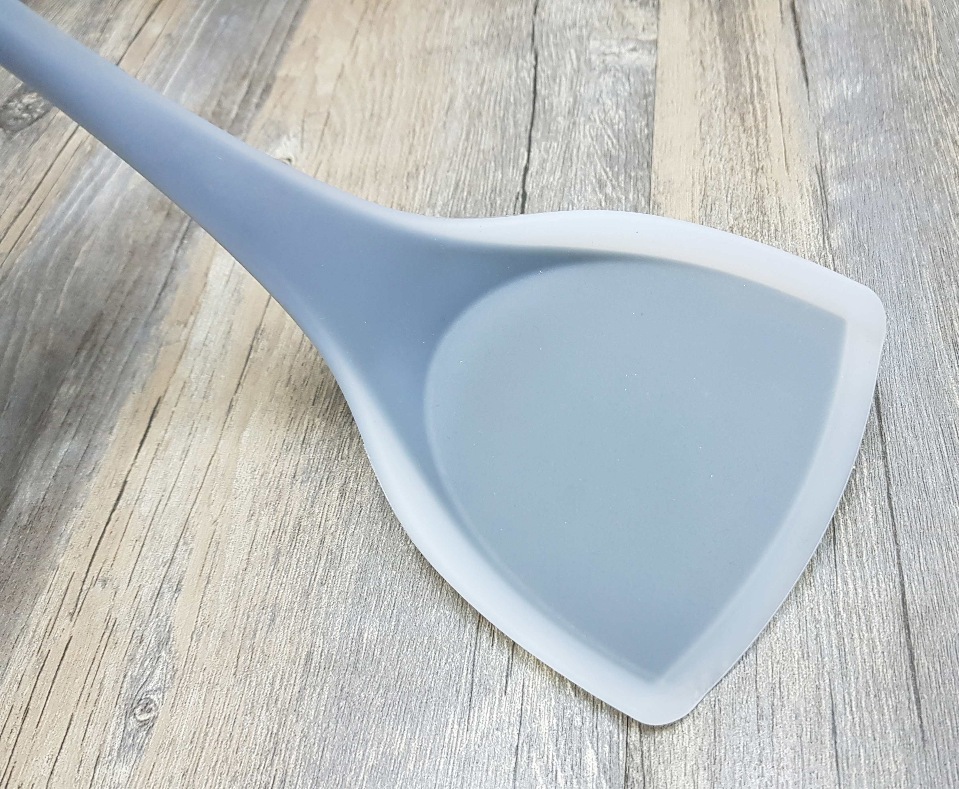 Silicone cooking shovel