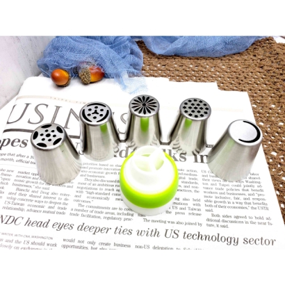 6 Pcs-Set Russian Piping Tips