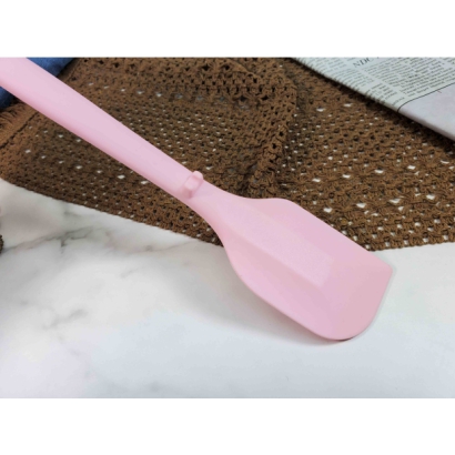 Silicone Spatula With Integrated Tool Rest 