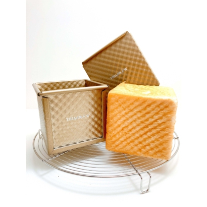 Non-Stick Rectangle Corrugated Surface Toast Box