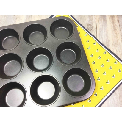 12-Cavity NonStick Muffin Pan 