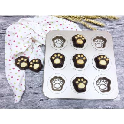 9-Cavity Nonstick Cat Paw Shaped Baking Pan