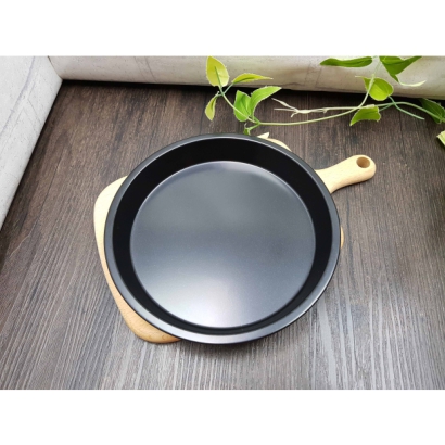 Round Baking Pans