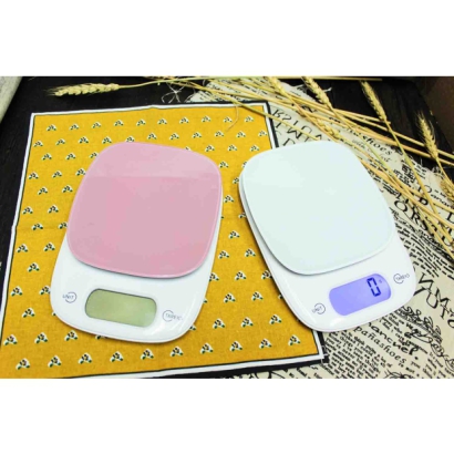 Electronic Tempered Glass Kitchen Scale (Pink)